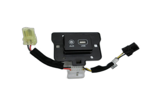 Connettore presa usb aux - connettore,